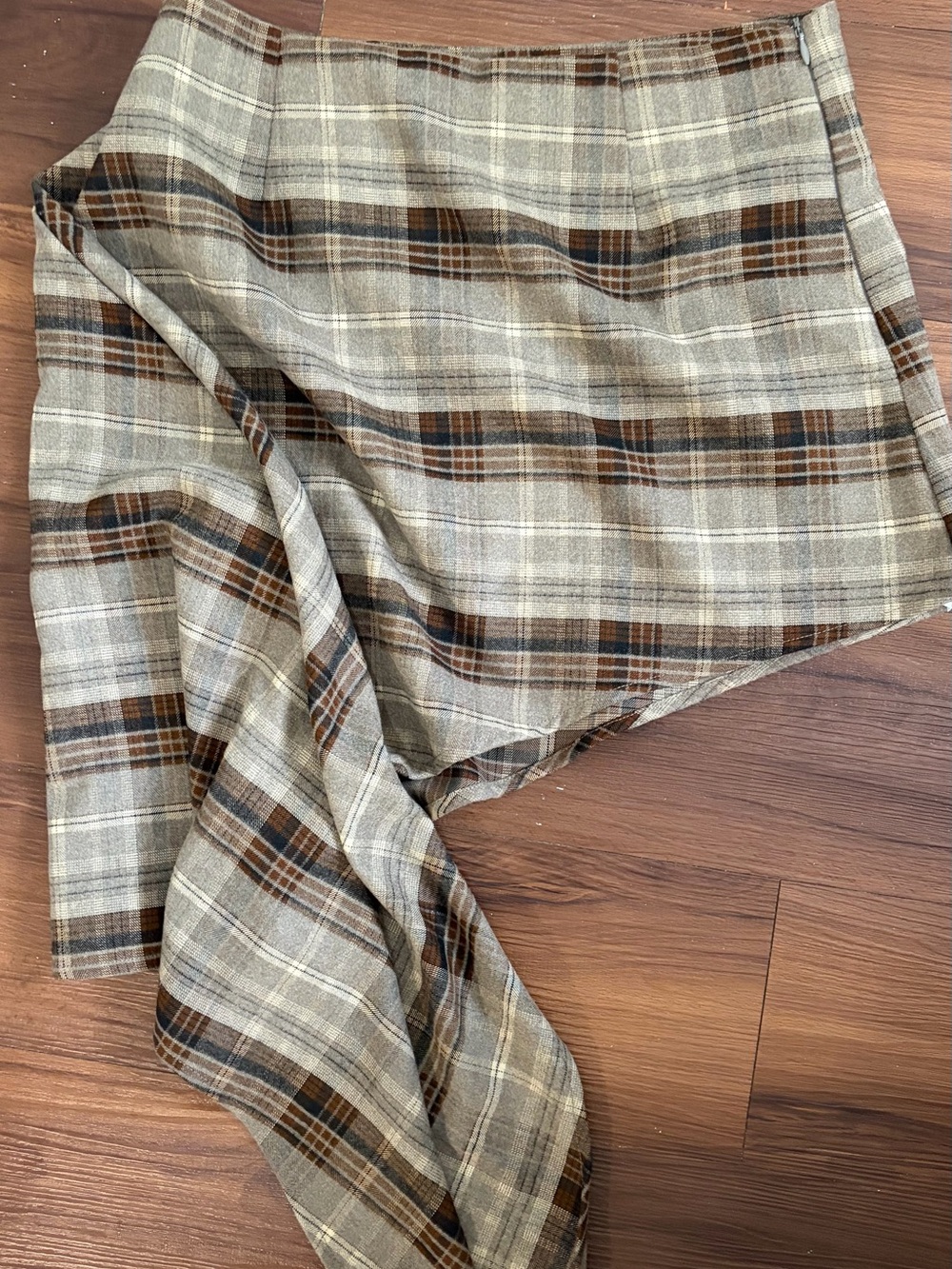 PrettyLittleThing Brown Plaid Skirt